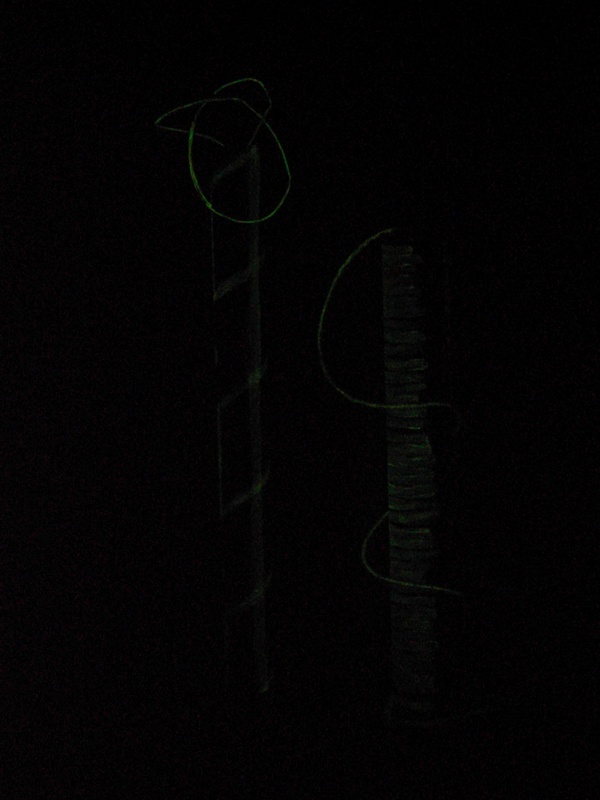 nachleuchtende Skulpturen